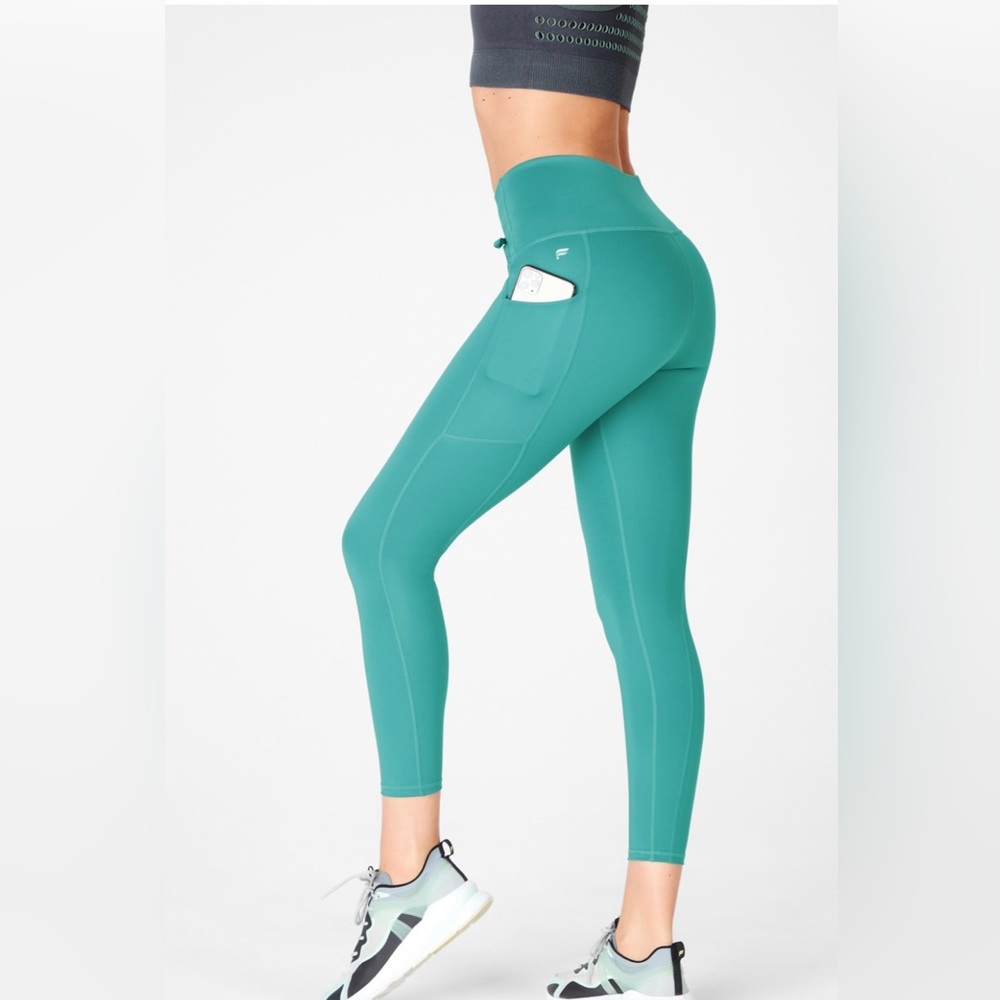 Fabletics High-Waisted Ultra Cool Shine Panel Small